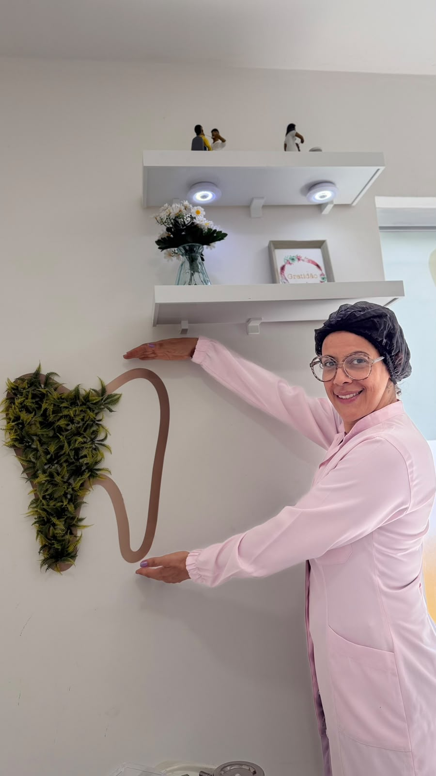 Profissional da 3R Saúde Integrada em ambiente acolhedor